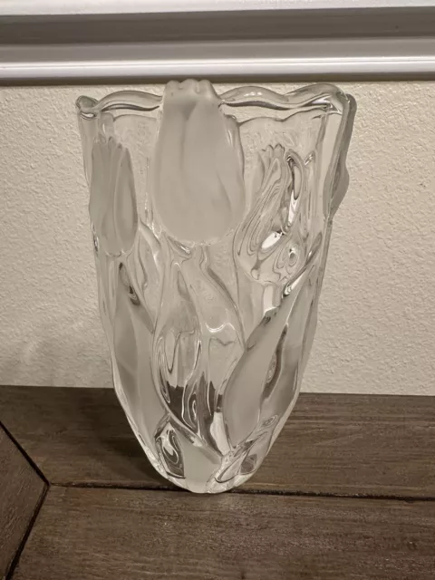 Mikasa Crystal Satin Tulips Flower Vase Frosted & Clear Design