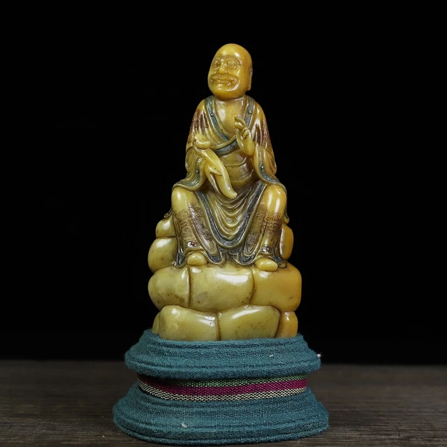 Chinese Exquisite Handmade Arhat Carving Shoushan Stone Statue