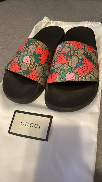 Gucci GG Supreme Strawberry Print Slides Sandals Shoes