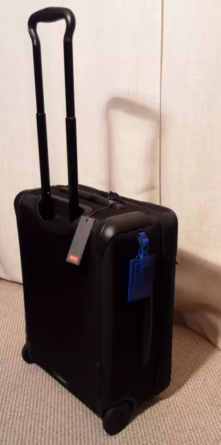NWT Tumi United Airlines Crew Luggage Carry-On in Black $675 6