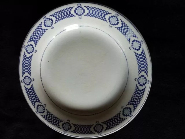 Plat Piédouche Biscuitier Creil et Montereau Labrador Service Avon Art Déco Bleu