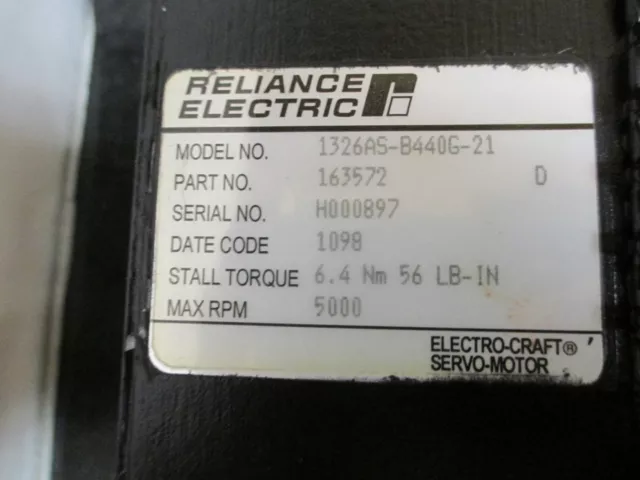 Reliance Electric 1326AS-B440G-21 Servo Motor 3