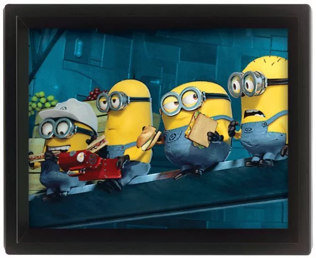 Minions Despicable Me 2 travaillant sur gratte-ciel 3D affiche du film mouvement