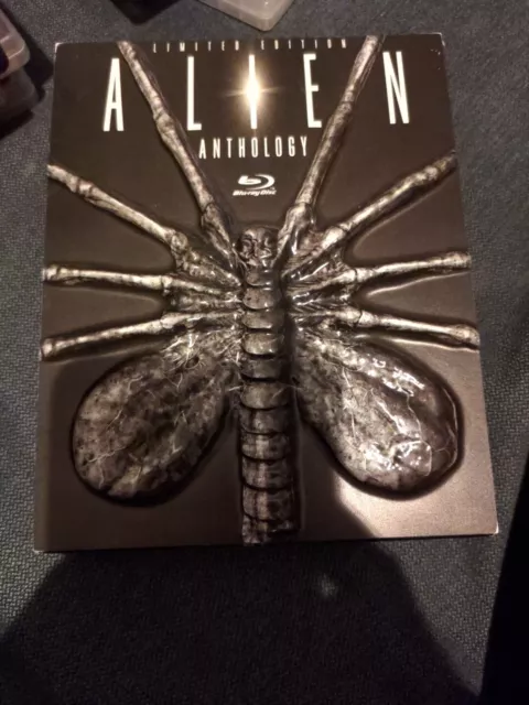 Alien Anthology Box Set  1-4 Blu Ray/ Limited Edition 6 Discs