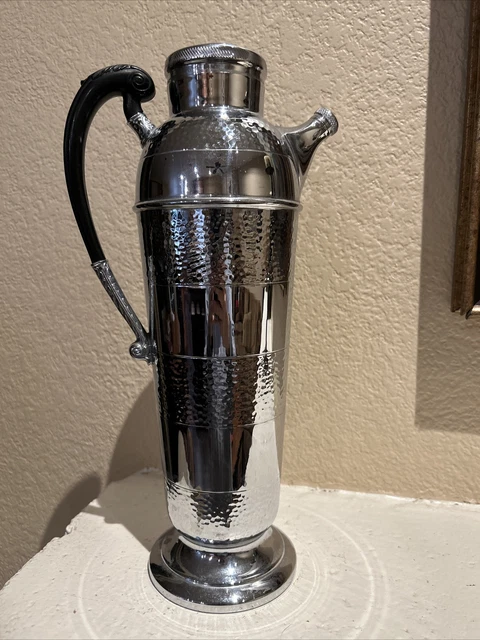 VINTAGE LARGE Krome-Kraft Chrome Hammered Bands Farber Bros Cocktail Shaker 15.2 VINTAGE LARGE Krome-Kraft Chrome Hammered Bands Farber Bros Cocktail Shaker 15.2