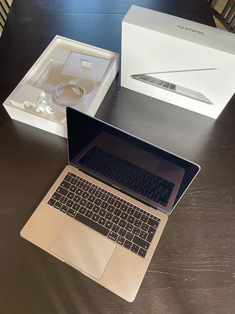 Apple MacBook Pro 13,3" (Intel Dual-Core i7, 2,5 GHz, 16Go RAM, 128Go SSD)