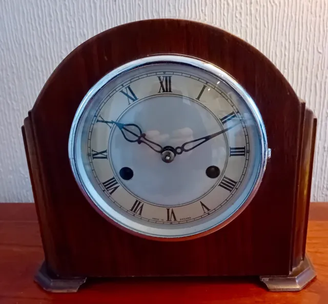 Vintage  Enfield Chiming Mantel Clock In Full Working Order