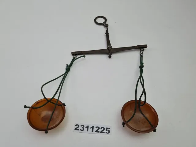 Miniatur Balkenwaage Waage Kunststoffschalen Deko 10g DR20 um 1920 #2311225