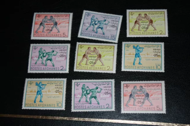 PA 91 Lot Briefmarken postfrisch Afghanistan Sport Tradition