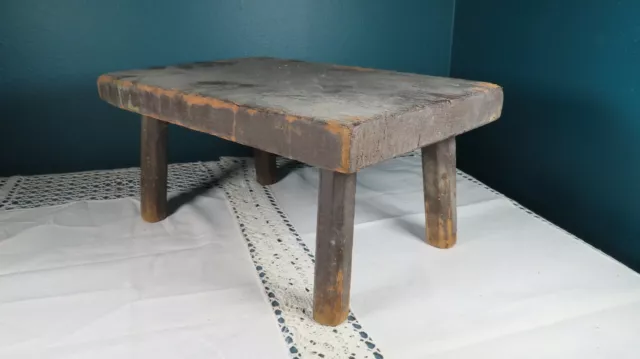 Antique - primitive FOOT STOOL or milking stool / bench, folk art stool - VG