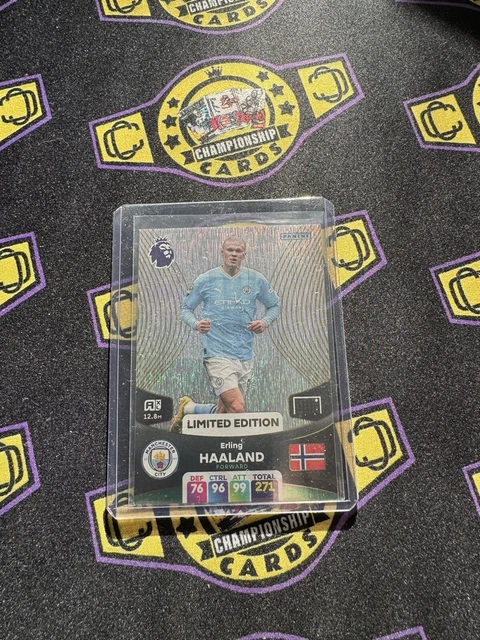 PANINI Album Adopt ME Roblox + 2 Pochettes + Carte édition Limitée - Collection Stickers
