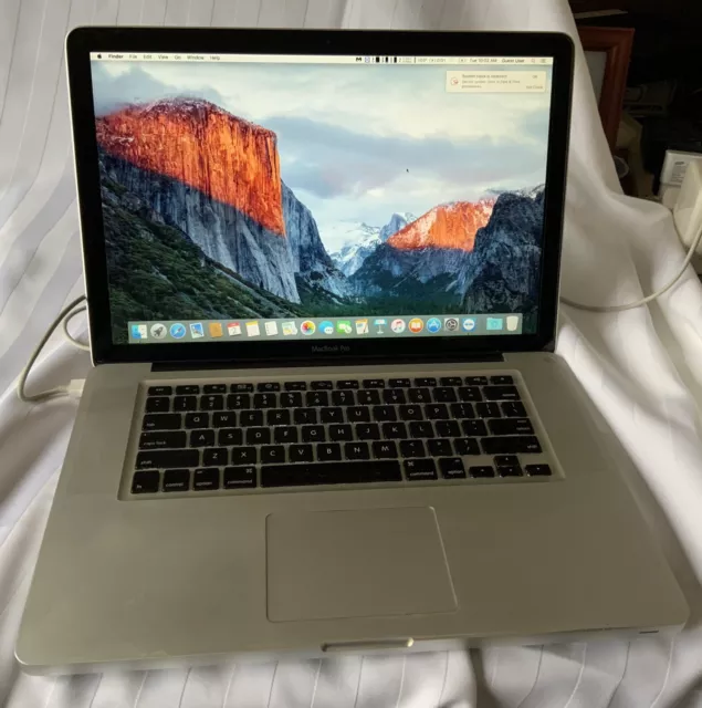 APPLE MacBook Pro Mac OS X EL CAPITAN Laptop