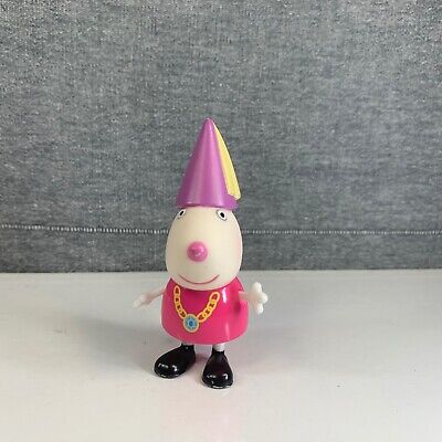 suzy sheep figure