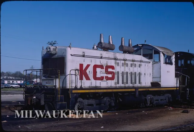 Original Kodachrome slide Kansas City Southern KCS NW2 4223 roster Shreveport LA
