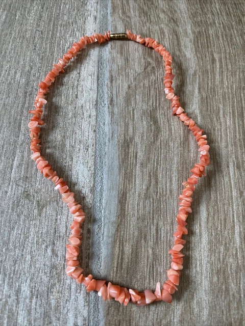 Collier Ras Du Cou Vintage En Corail Rose Naturel - Ancien, Ethnique, Occasion