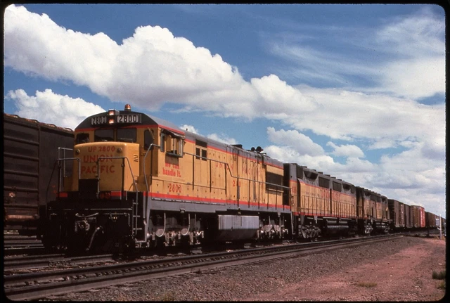 UP Union Pacific 2800 duplicate slide