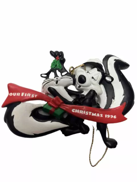 Pepe Le Pew Ornament 1996 Warner Brothers Studio Store