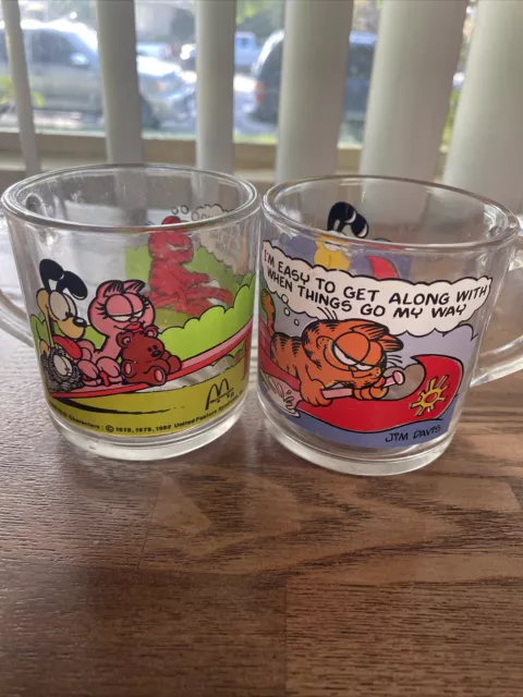 Vintage McDonalds Garfield Cups/Mugs 1978 Glass Set of 2~Garfield And Odie