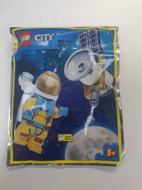 LEGO CITY: Astronaut with Satellite Set 952205 BNSIP