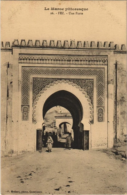 CPA AK Fez - Une Porte MOROC (1082712)