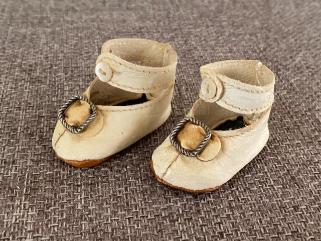 BELLE PAIRE DE CHAUSSURES POUR POUPEE  ANCIENNE, JUMEAU, BRU, for antique doll