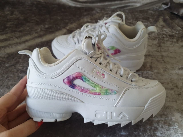 Girls fila trainers size 2 sale