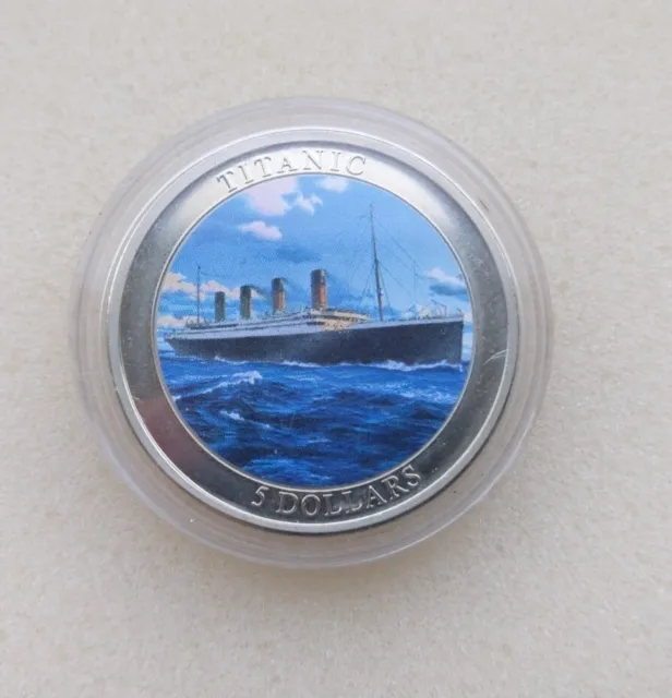 Republic Of Liberia Titanic ~ 2006 5 Dollar Commemorative Coin in case