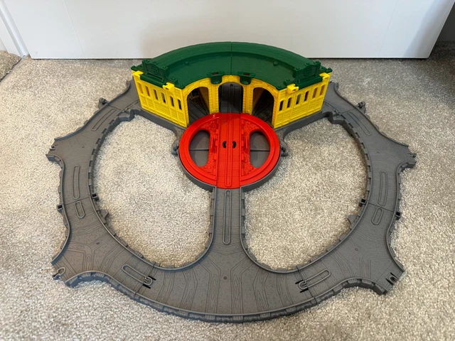 Thomas Rotating Set THOMAS & FRIENDS Tidmouth Sheds with Rotating Turntable - Foldable Play ...