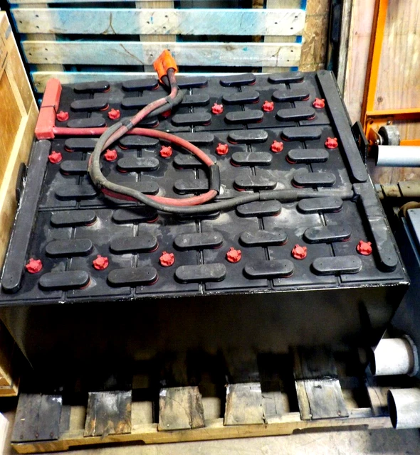 36V INDUSTRIAL FORKLIFT Battery with YUASA 36 Volt Forklift Battery