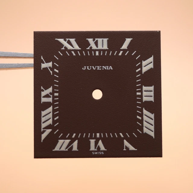 Cadran De Montre JUVENIA - Calibre 424 - 24x24 Mm - New Old Stock (NOS) - Fabriqué En France