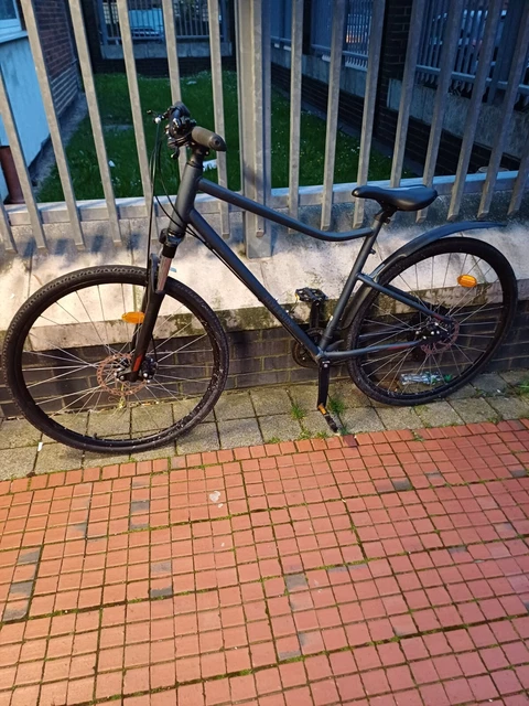 BTWIN RIVERSIDE 500 Decathlon Hybrid Bike Speed Disc Brakes