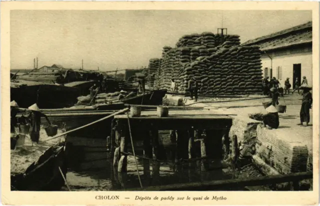 CPA AK VIETNAM Cholon Paddy Depots on Mytho Wharf (94949)