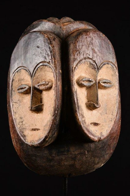 13540 African Old Kwese Mask / Mask Dr Congo