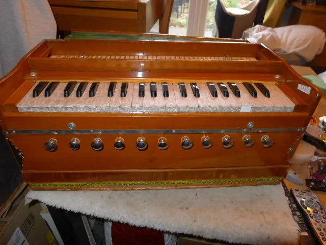 HARMONIUM....Portable-.Table Top Model..42 Keys 11 Stops..  See Details...  GC..