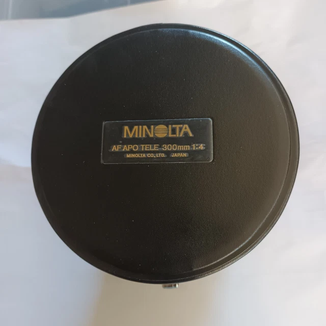 MINOLTA AF 300mm F4 APO G High-Speed. Mint condition. Like new. 2