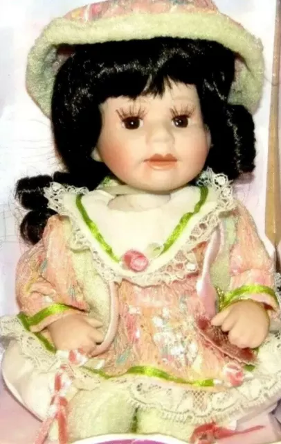 2006 Collection Edition The Sara Porcelain Doll - Handmade & Hand Painted'. NIB