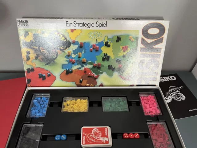 RISIKO das große Strategiespiel Parker Vintage 1975,1982 alte weiße Ausgabe 2