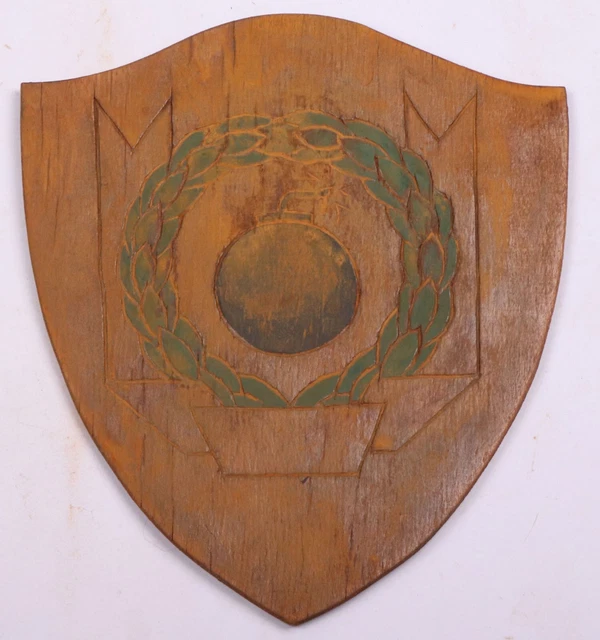 WW2 GERMAN SHIELD Bomb WWII ww1 WWI Leaves GERMANY Trench ART Wall
