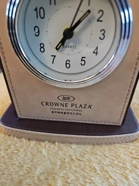 Crowne Plaza Nanjing Jiangning China Hotel Souvenir Travel Clock Works 3