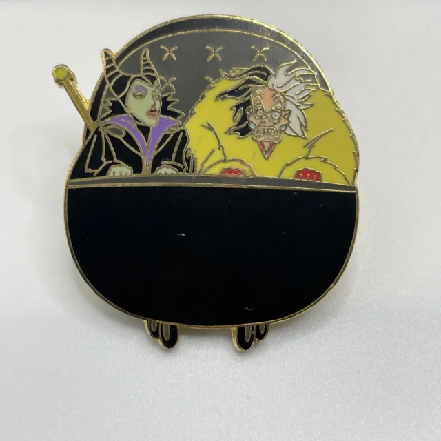 Disney Club Member Exclusive Haunted Mansion Maleficent & Cruella Pin