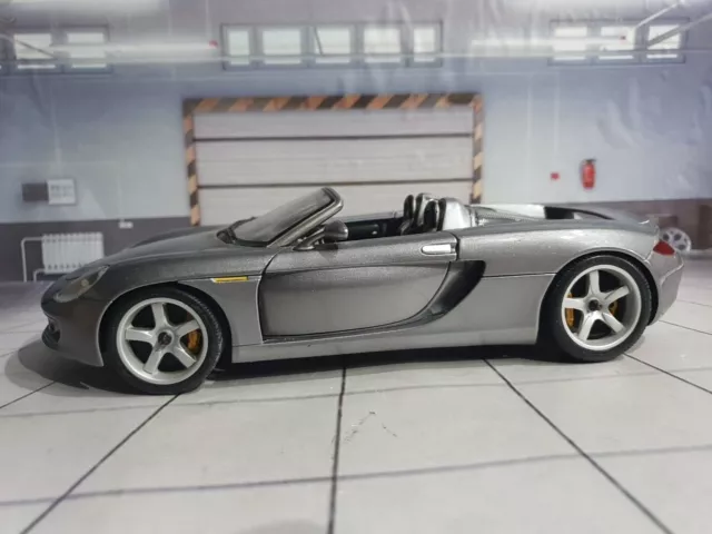 Maisto porsche shop carrera gt