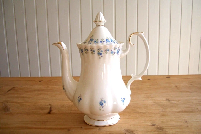 Royal albert memory deals lane teapot