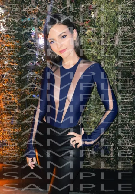 2225 Victoria Justice High Quality 10 x 8 Photo, Laminated For Protection.