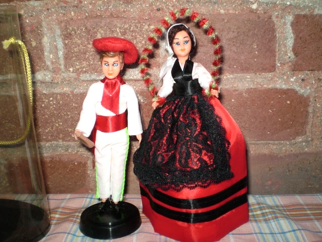 Poupée folklorique ancienne - France