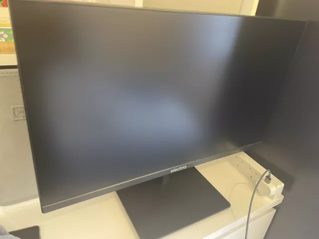 electriQ Eiq-24FHD75IS 23.8" IPS Full HD 75Hz Monitor