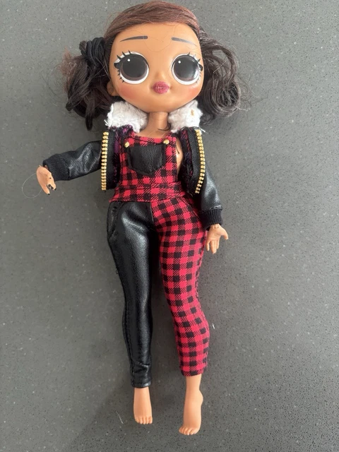 L.O.L. Surprise! O.M.G. Winter Chill Camp Cutie Fashion Doll main image 1