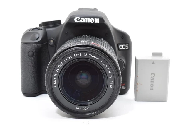 CANON EOS KISS X3 Body with EF-S 18-55mm Lens Excellent Condition
