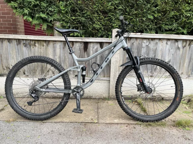 Vitus mythique 27 vr mountain bike best sale