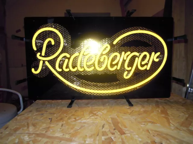 Radeberger Neon Sign Neonwerbung Leuchtwerbung