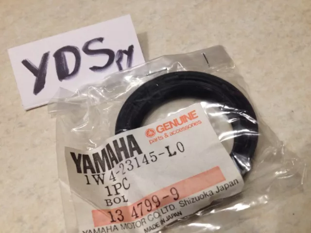 Yamaha 1W4-23145-00 YZ250 ...etc joint spy fourche